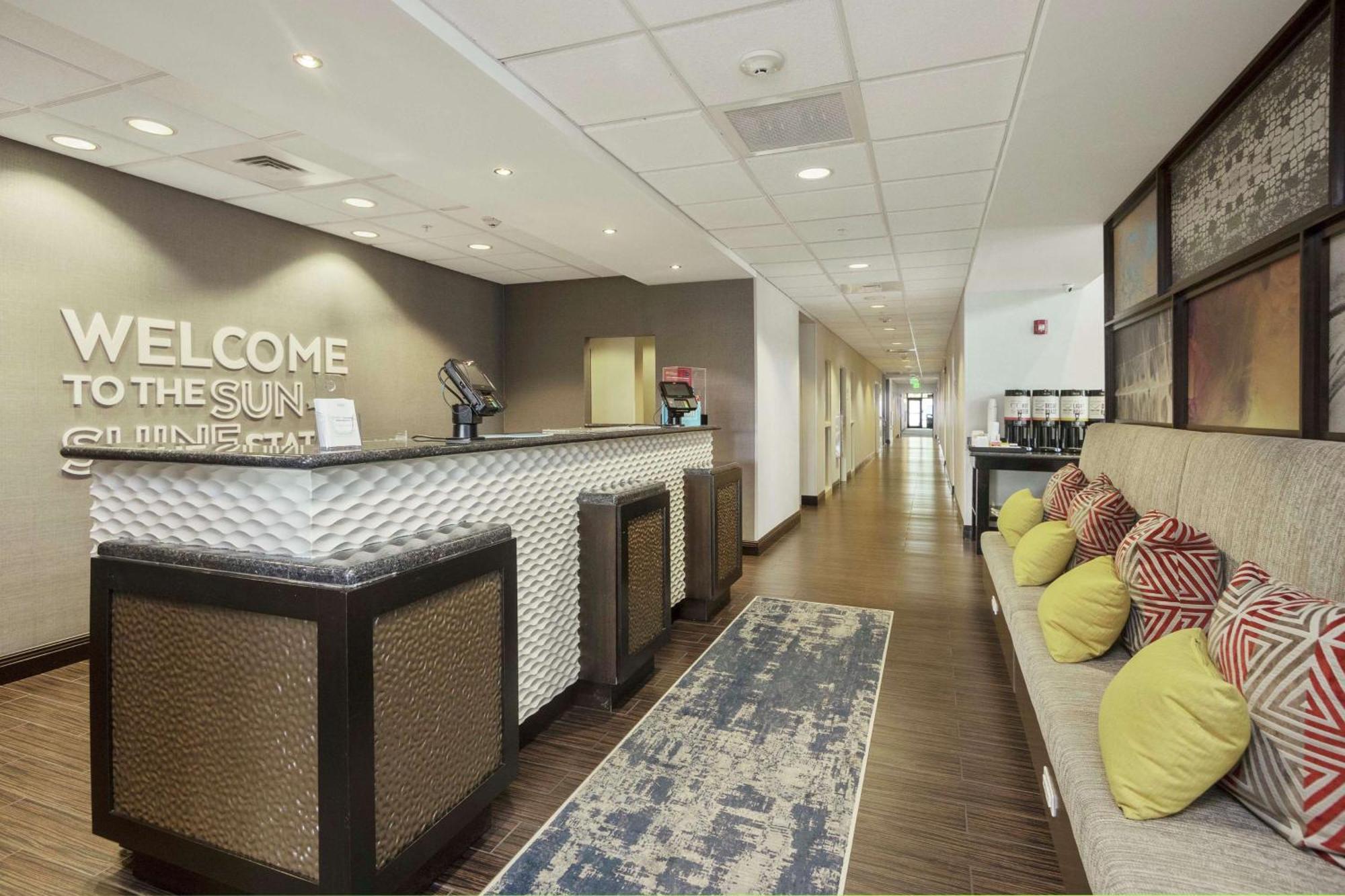 Forest City Hampton Inn & Suites Orlando-Apopka מראה חיצוני תמונה