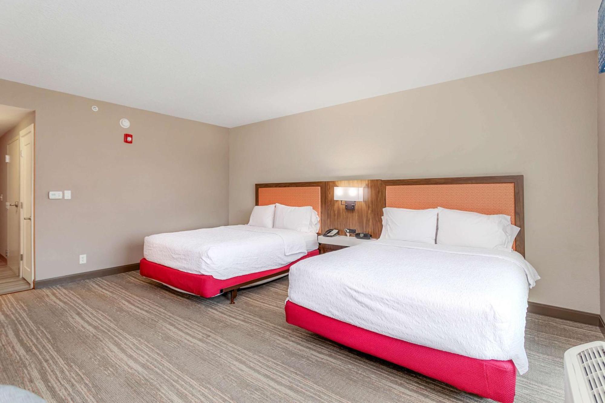 Forest City Hampton Inn & Suites Orlando-Apopka מראה חיצוני תמונה