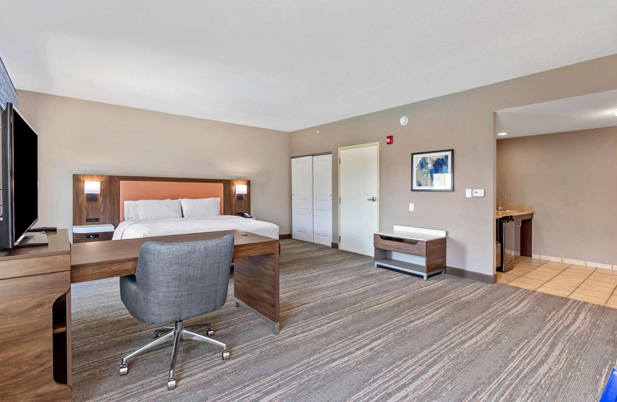 Forest City Hampton Inn & Suites Orlando-Apopka מראה חיצוני תמונה
